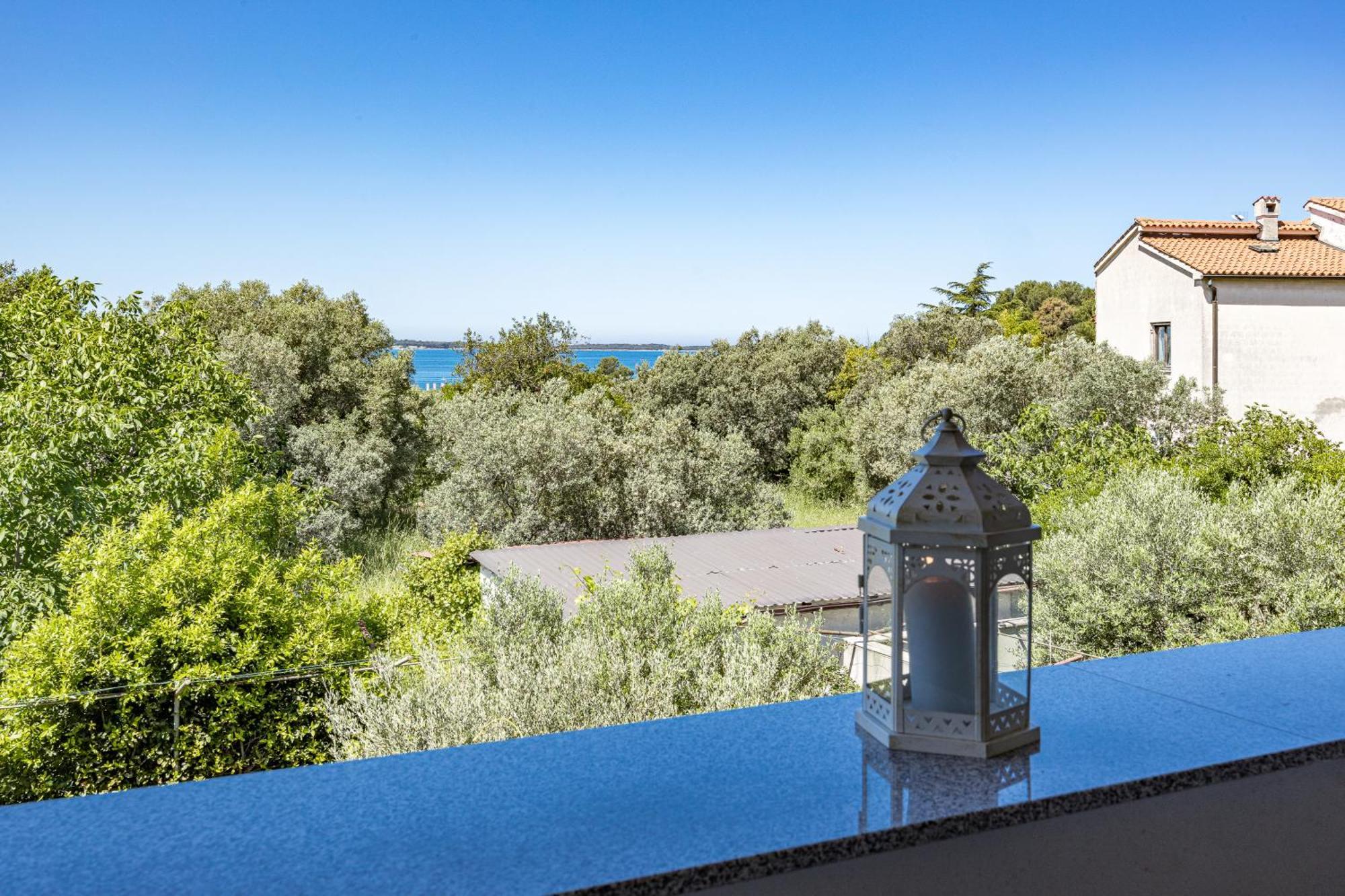 Lauro - Amazing Sea View ! *